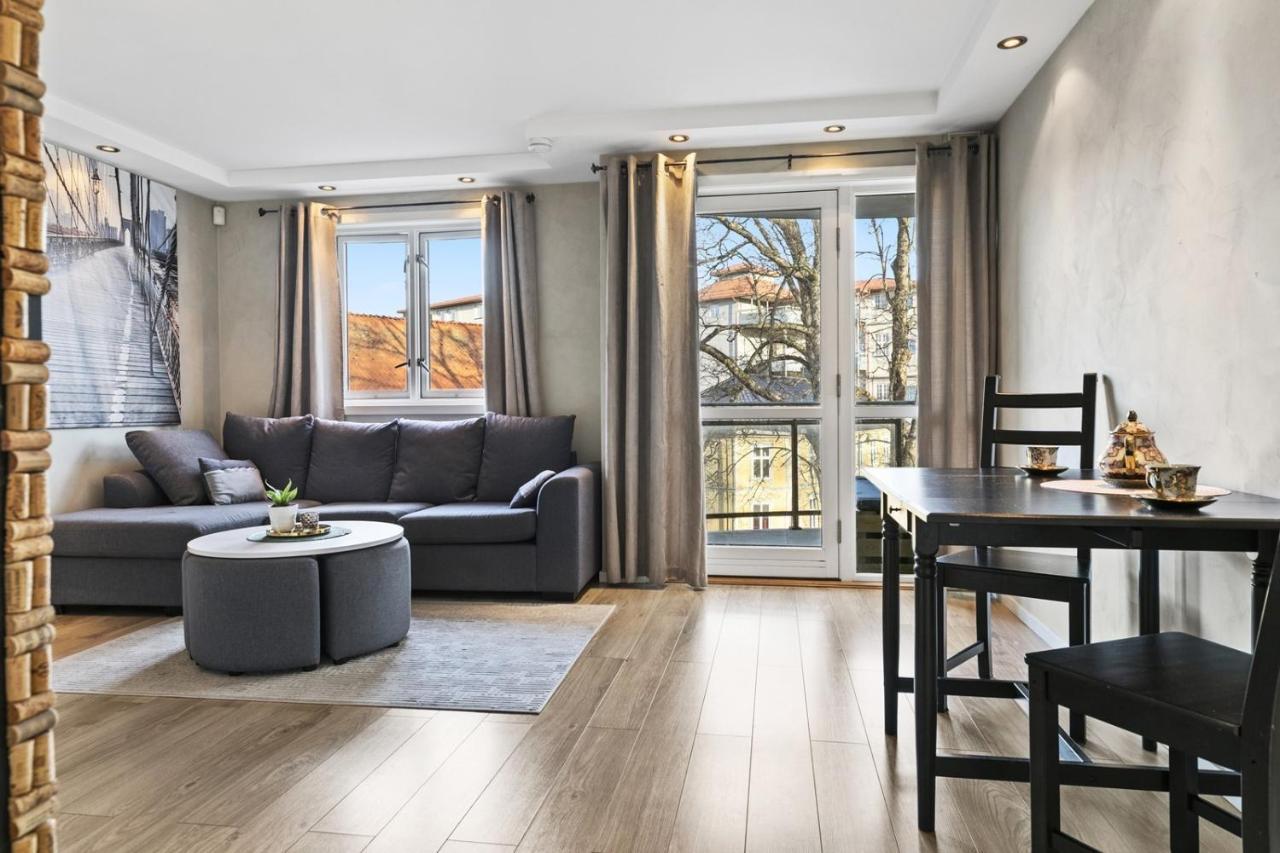 Mitt Hotell Apartments モス エクステリア 写真