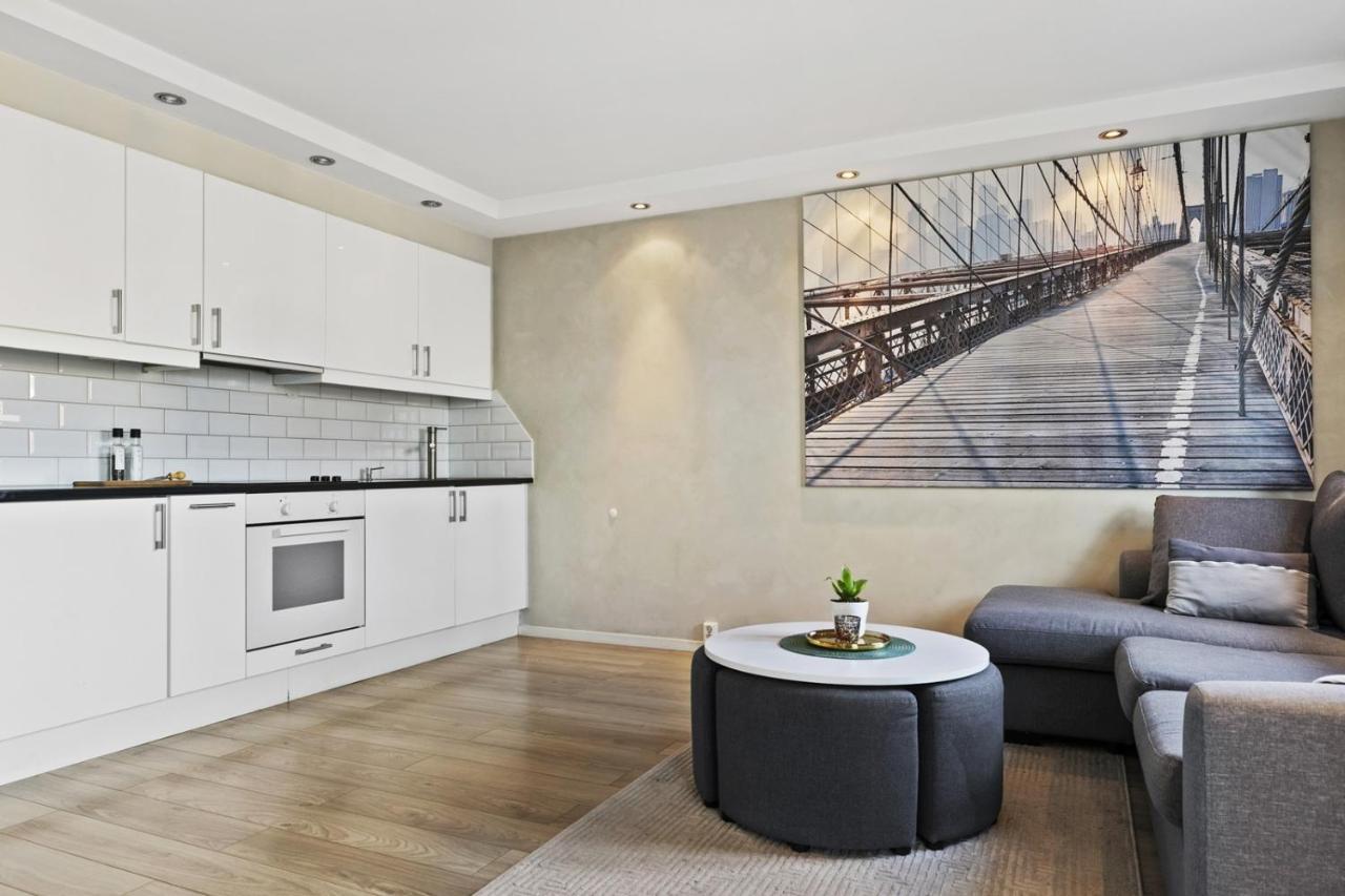 Mitt Hotell Apartments モス エクステリア 写真